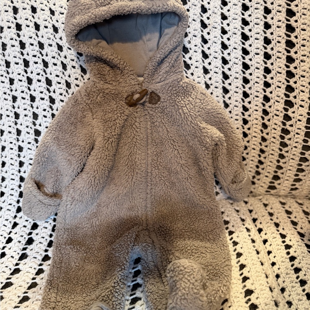 Carter's Soft bear hoodie Footie